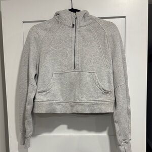 Lululemon scuba half zip crop sweatshirt, tags have been removed FYI